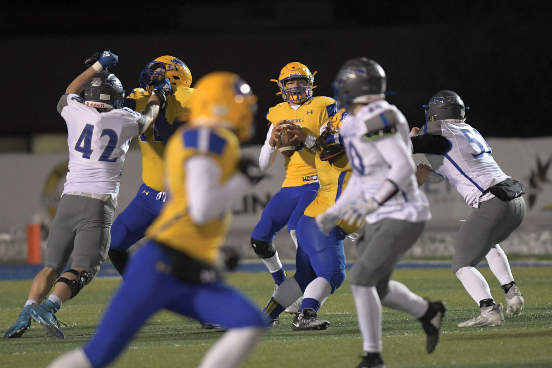 10-24-2020 SHS FB v Thunder Basin 002.jpg